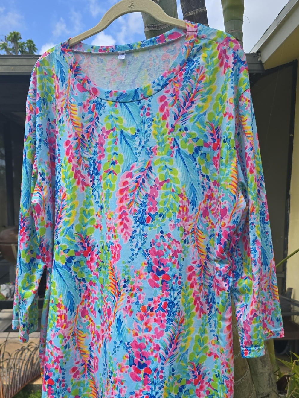 Bright Multi-Color Floral 3/4-Sleeve Women’s Tunic Top NWOT